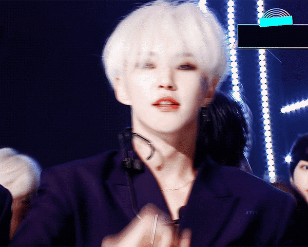 RWomPl.gif