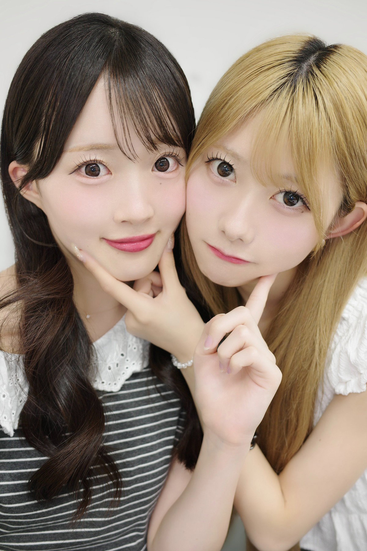 RYEYJg