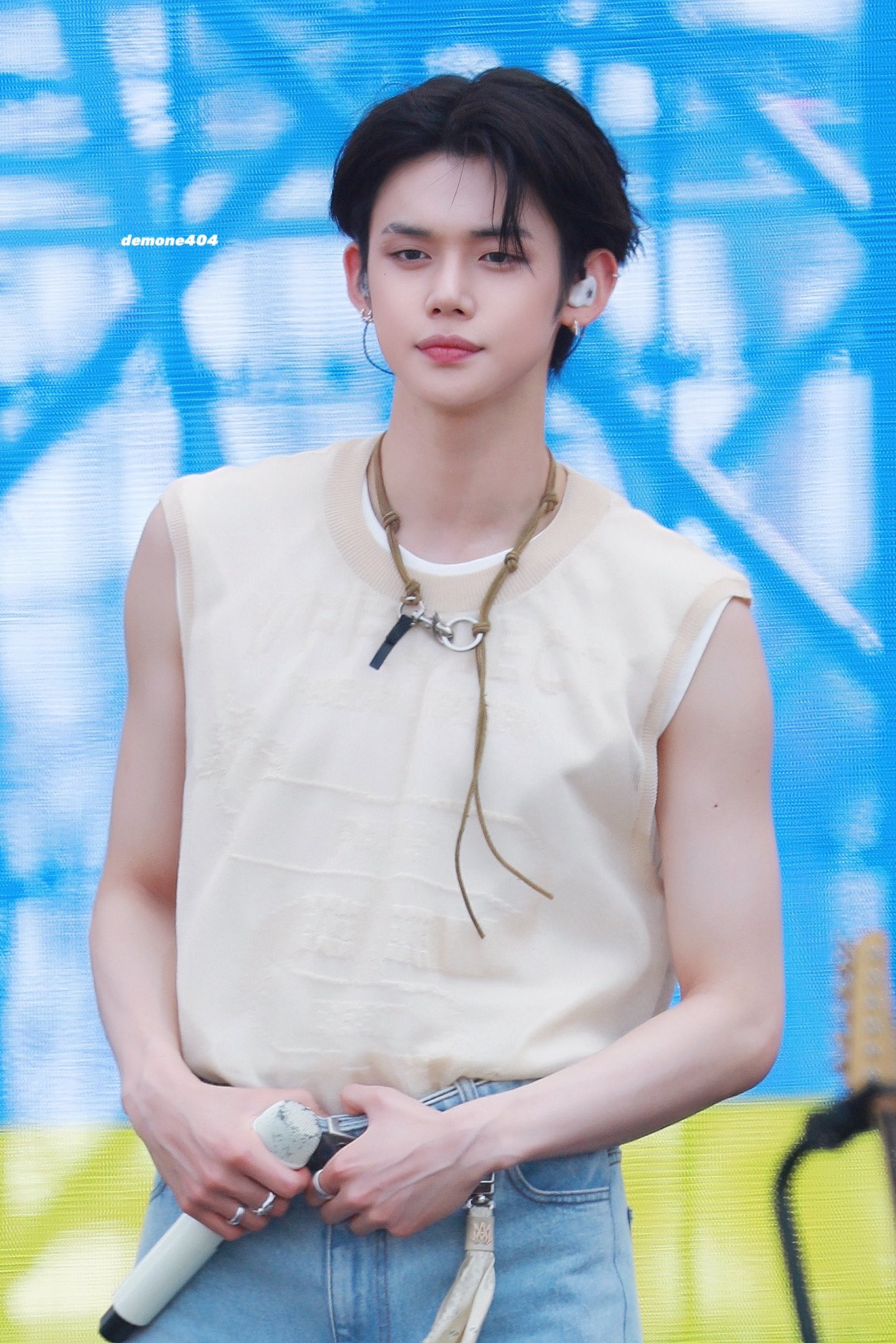 RcYpJM