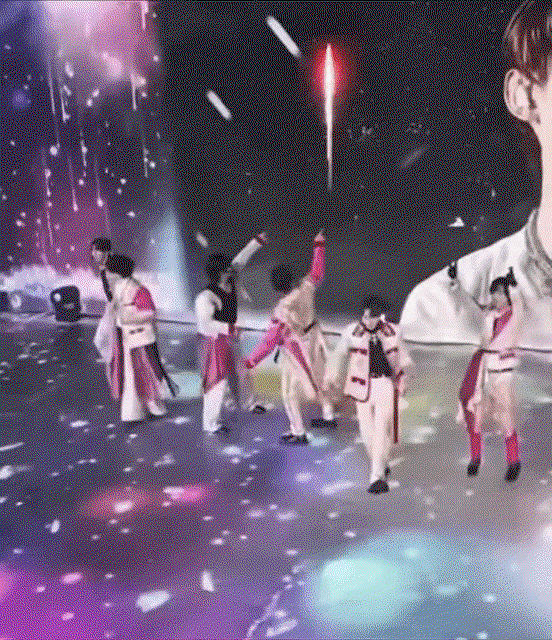RhQCvB.gif