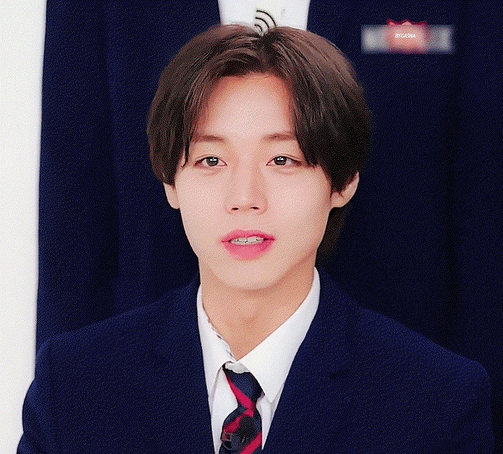 RhzySK.gif