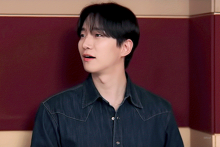 RlXjOt.gif