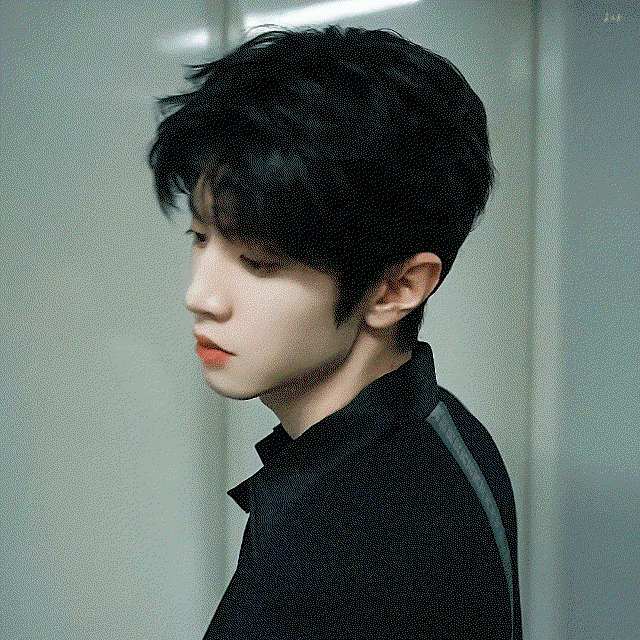 RmNLRQ.gif