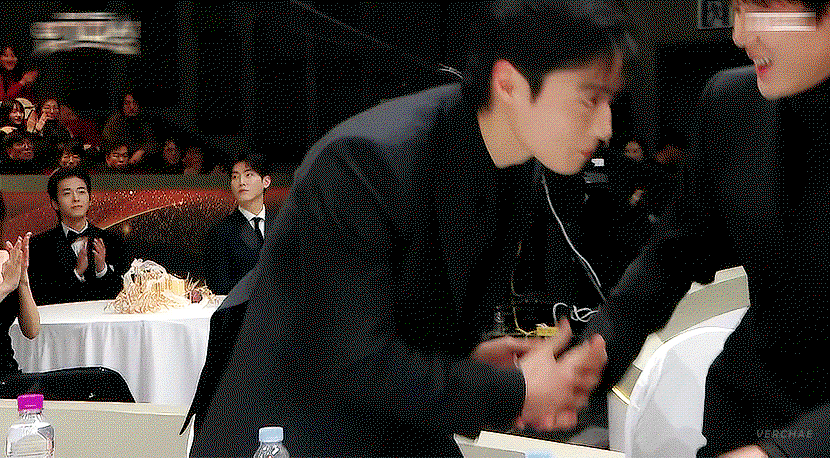 RmriST.gif