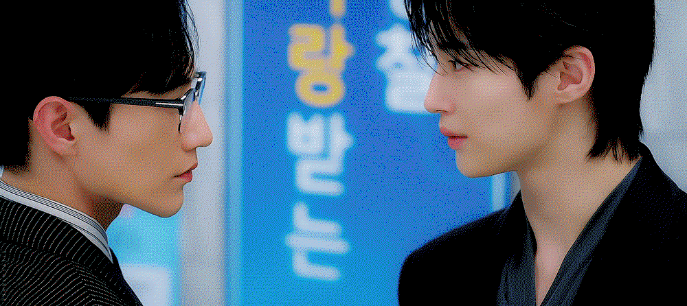 RzrJTK.gif