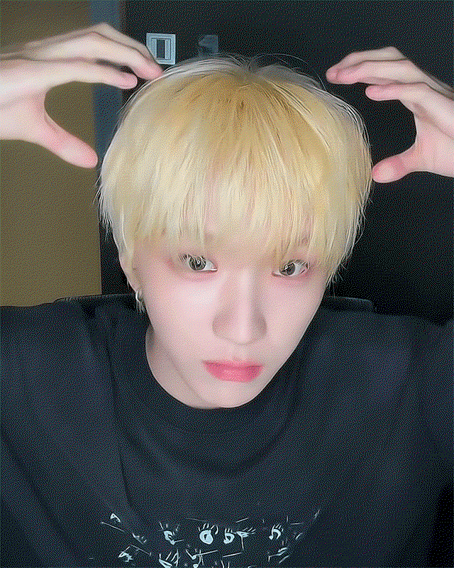 SDqKxM.gif