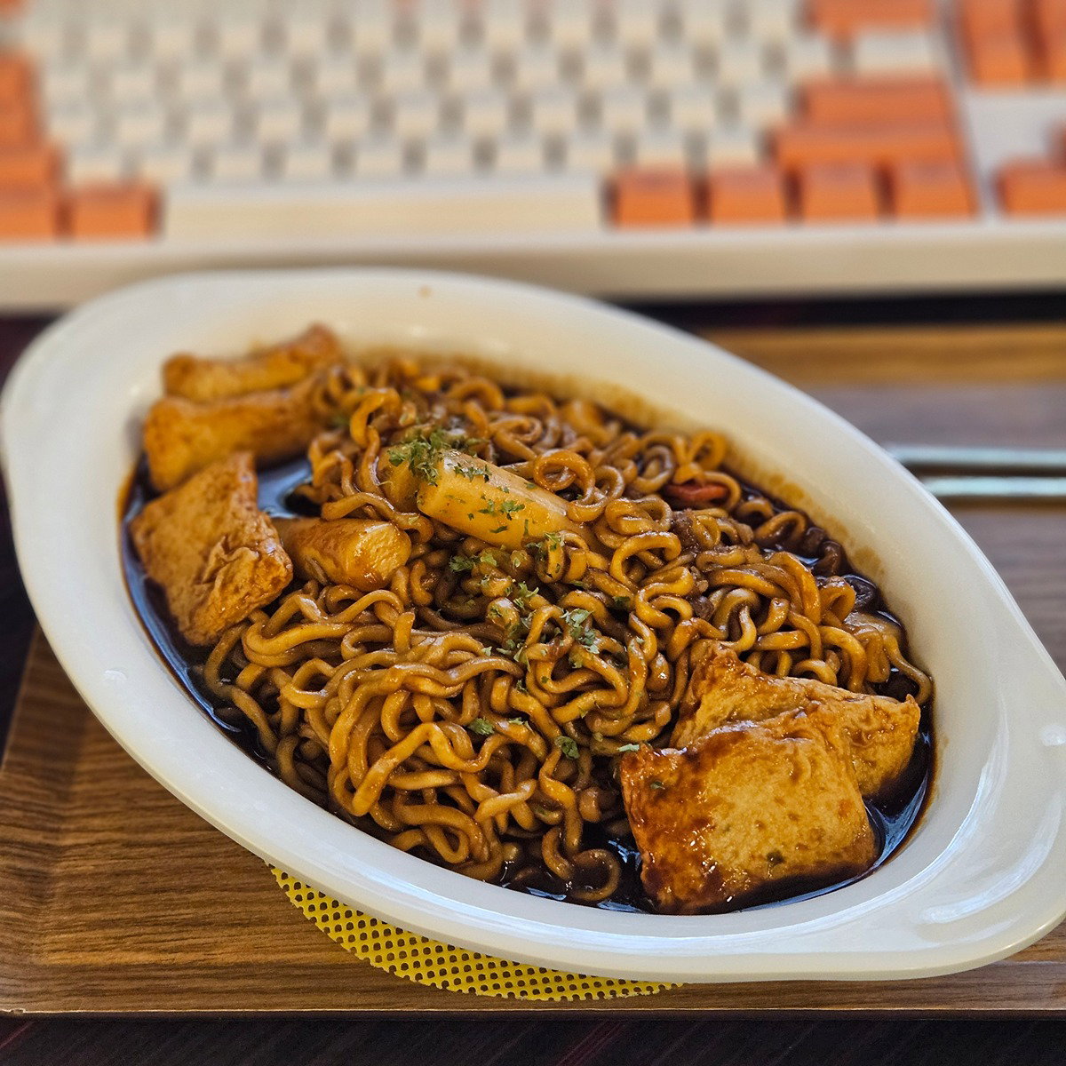 SGTYWU