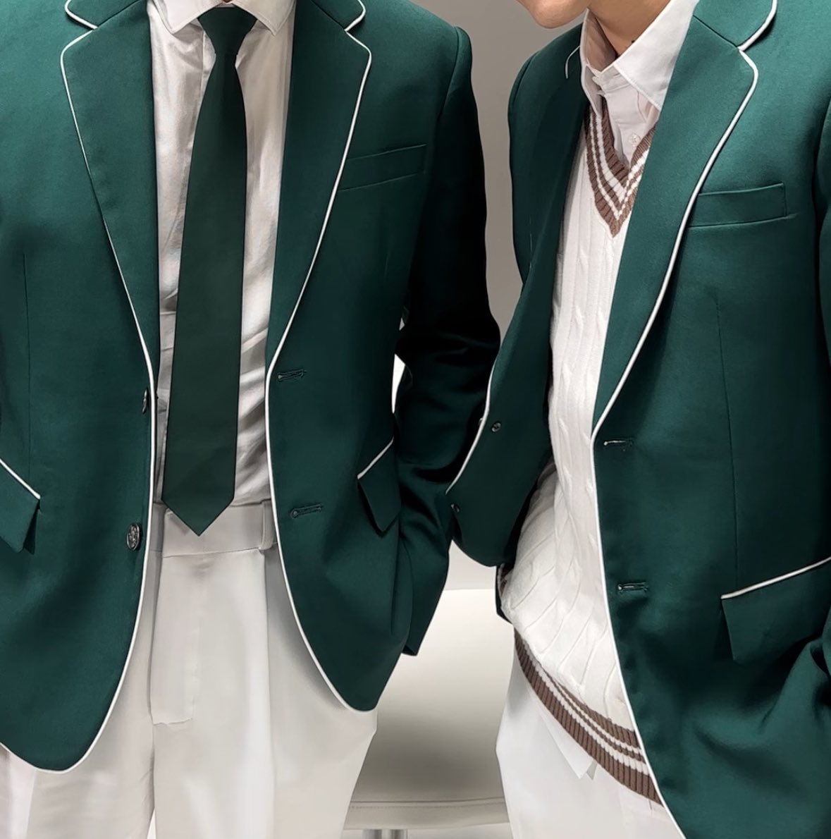 SHHMNn