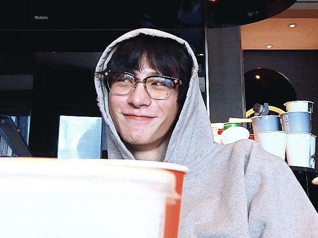 SJwxJj.gif