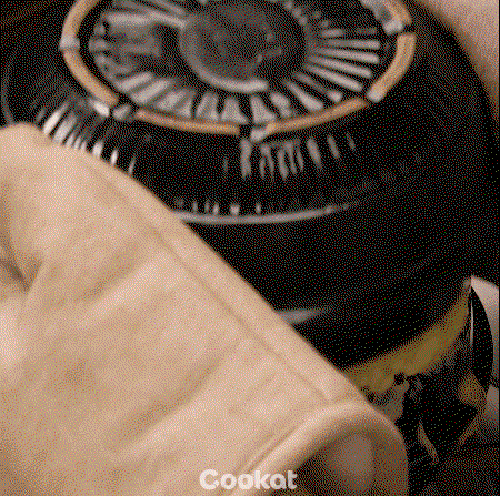 SKwuJO.gif