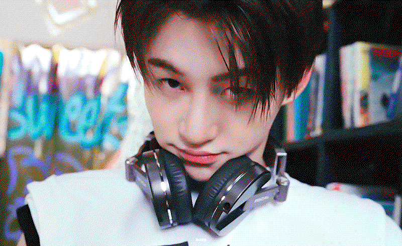 SOHXjj.gif