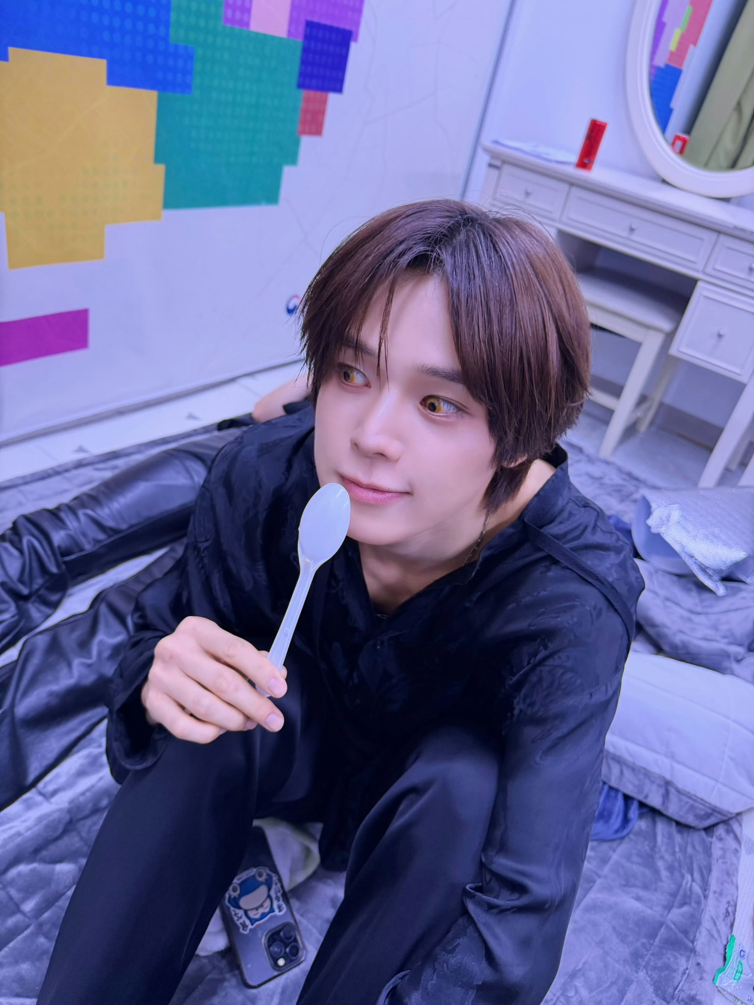 SWKniT