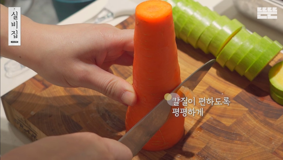 SmHGUk