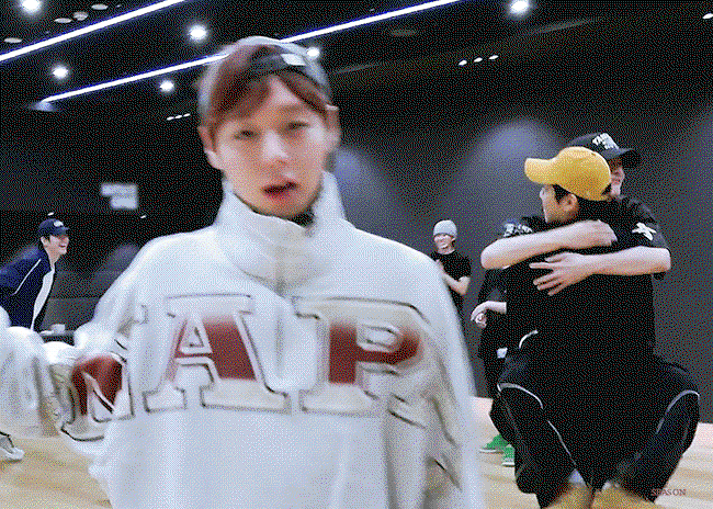 SnrpOV.gif