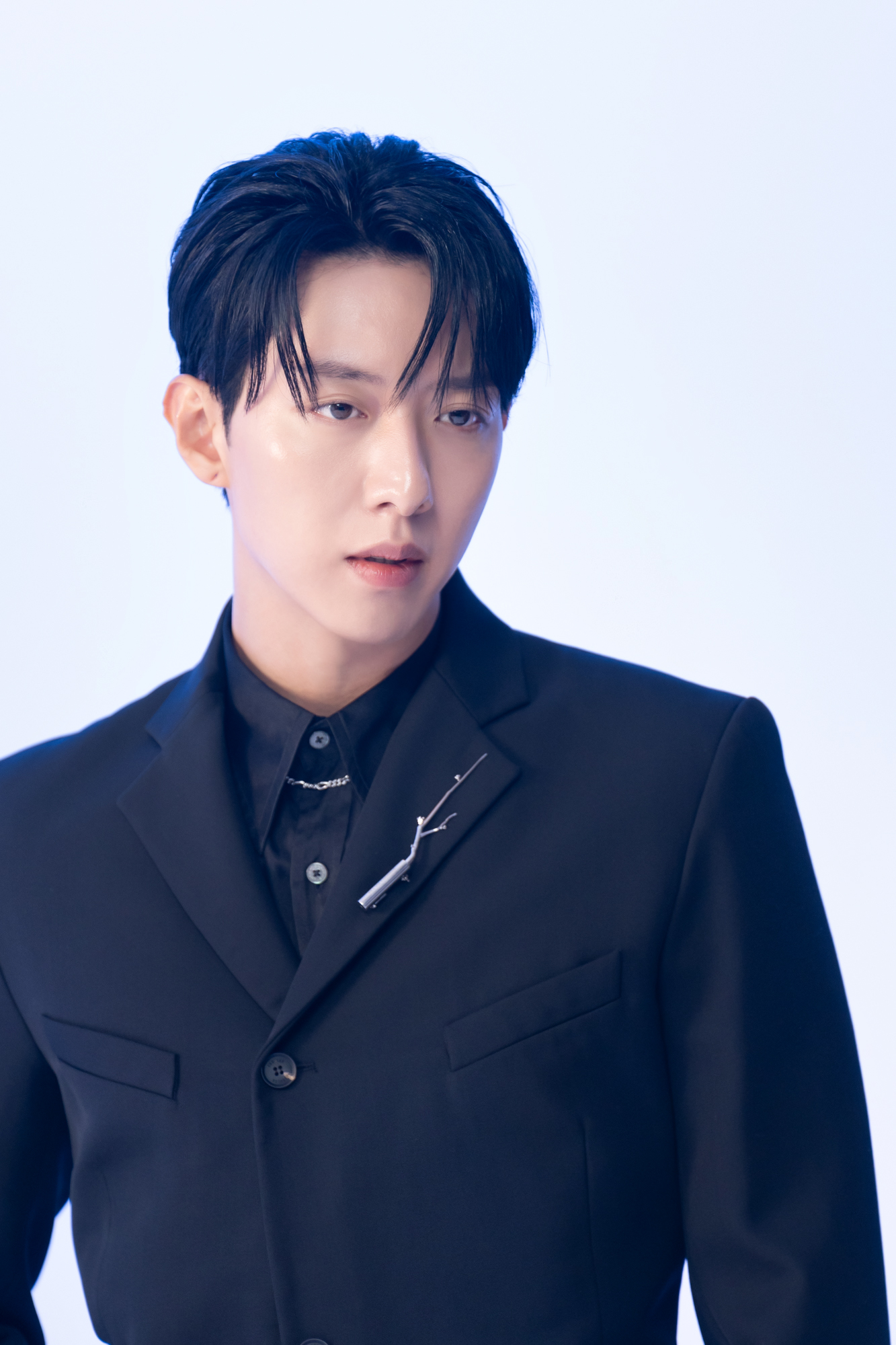 더쿠 - 성호네 꽃밭 씨엔블루 콘서트 포스터 비하인드.jpg