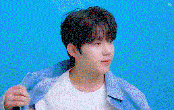 SrtxNa.gif