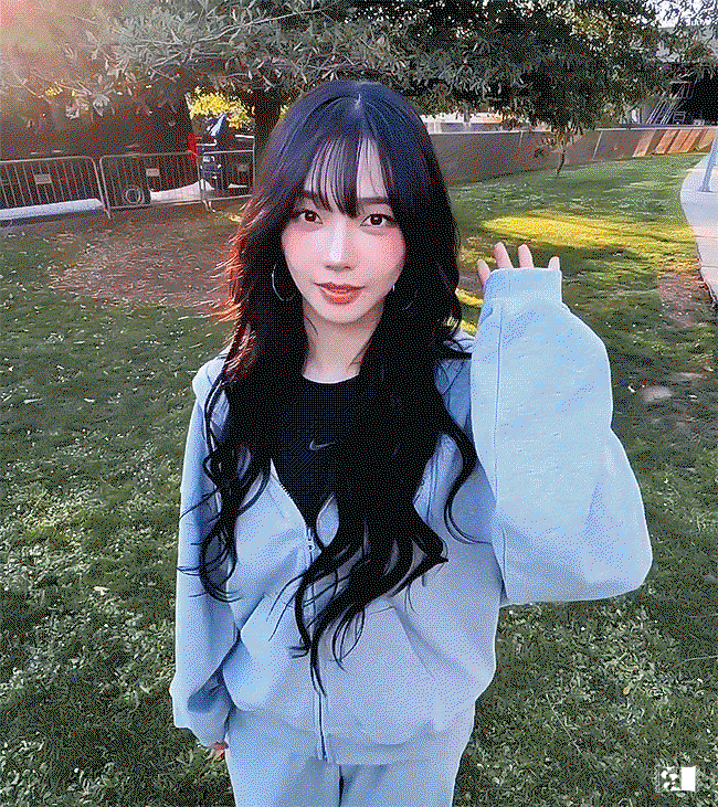 TMQkzZ.gif