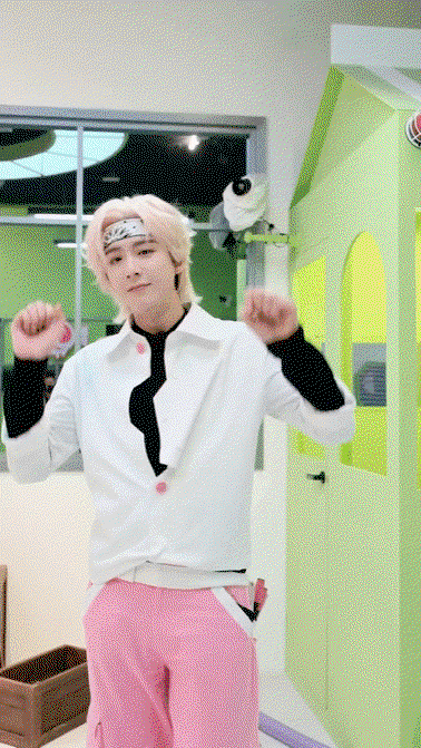 TRxctJ.gif
