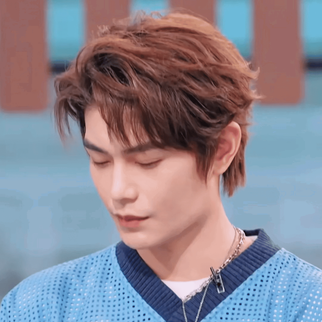 TSkTvs.gif