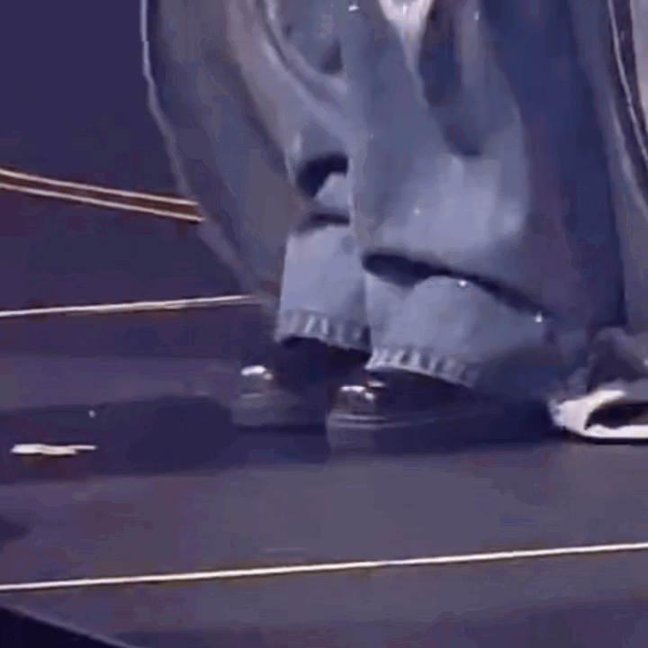 TVrCDh.gif