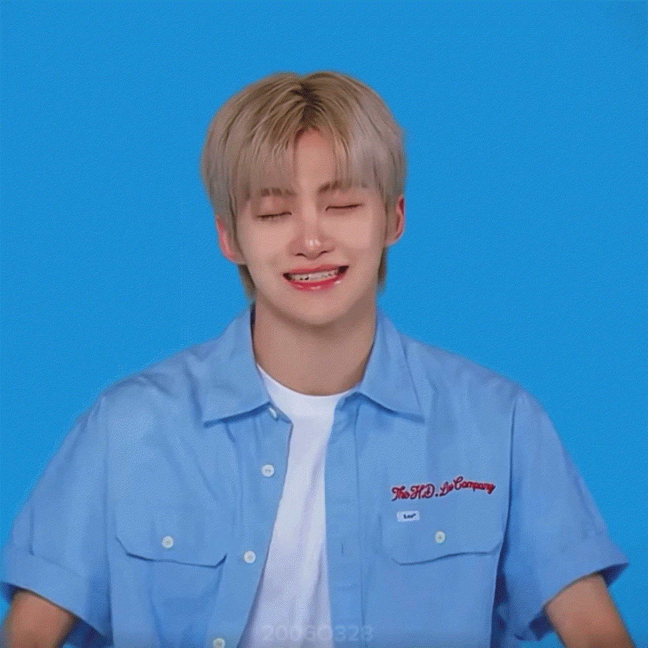 Tgxvye.gif
