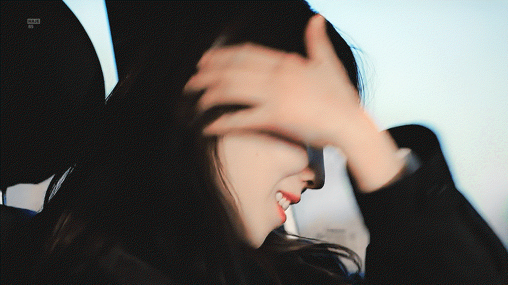 TrCZLd.gif
