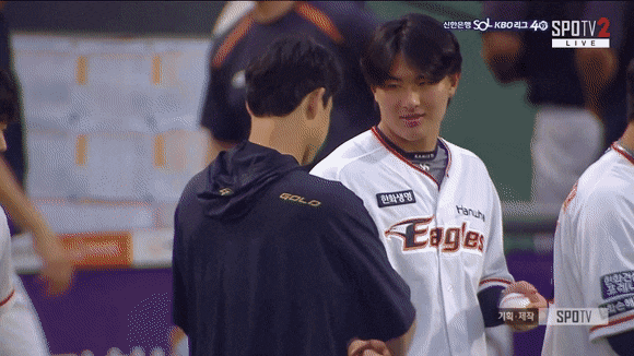 TrCobq.gif