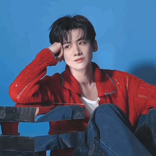 TyeYrT.gif