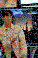 UApsJf.gif