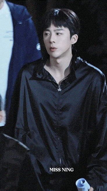 UBbkCz.gif
