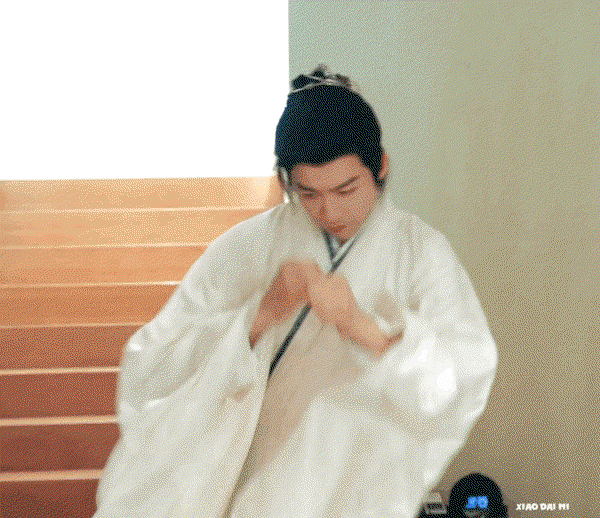 UOfTgX.gif