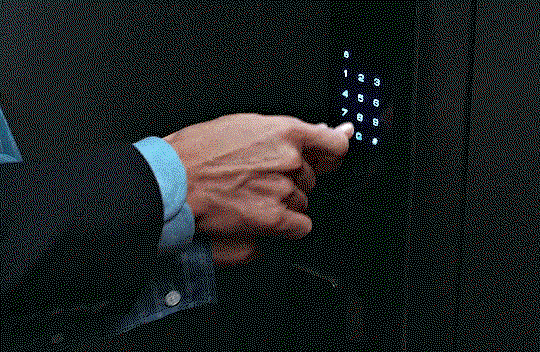 UTfRmx.gif