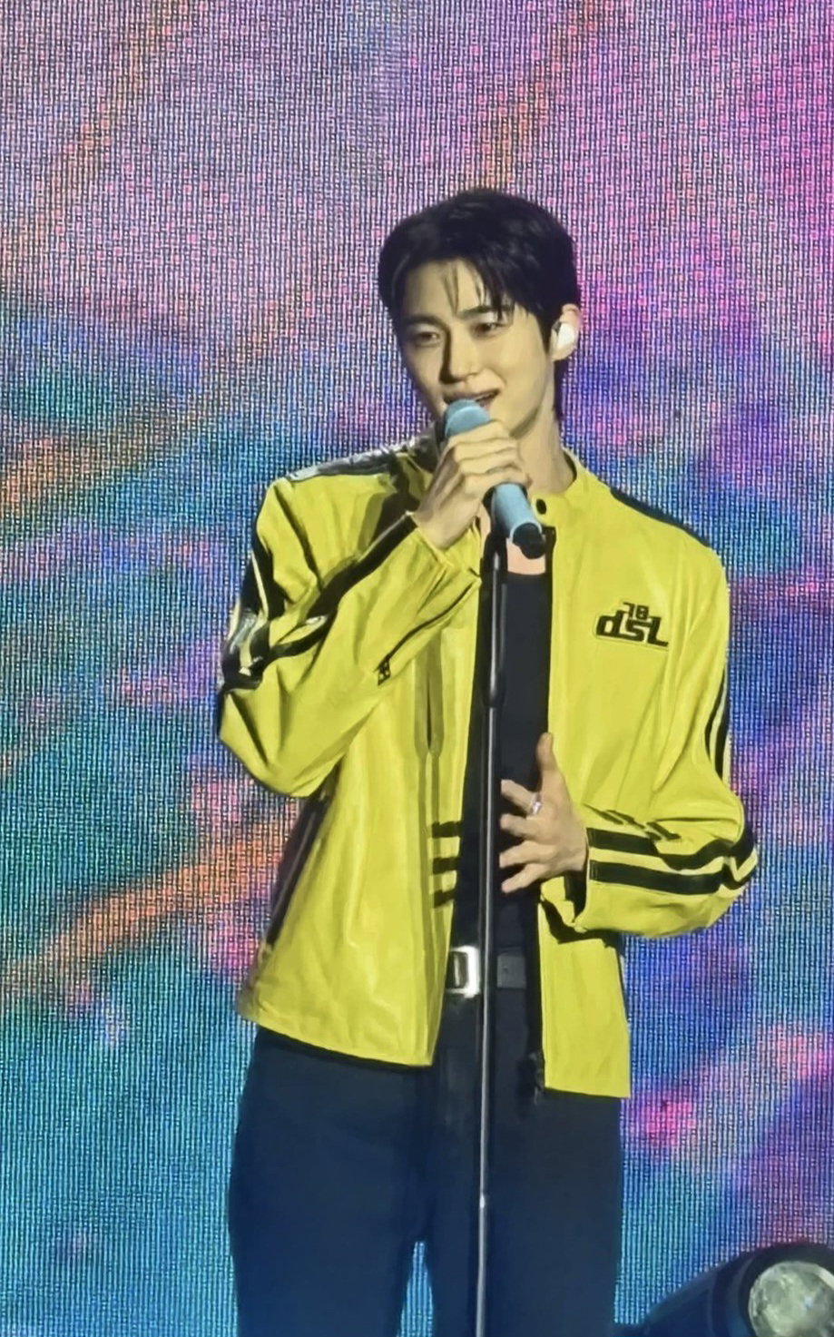 UWdpFj