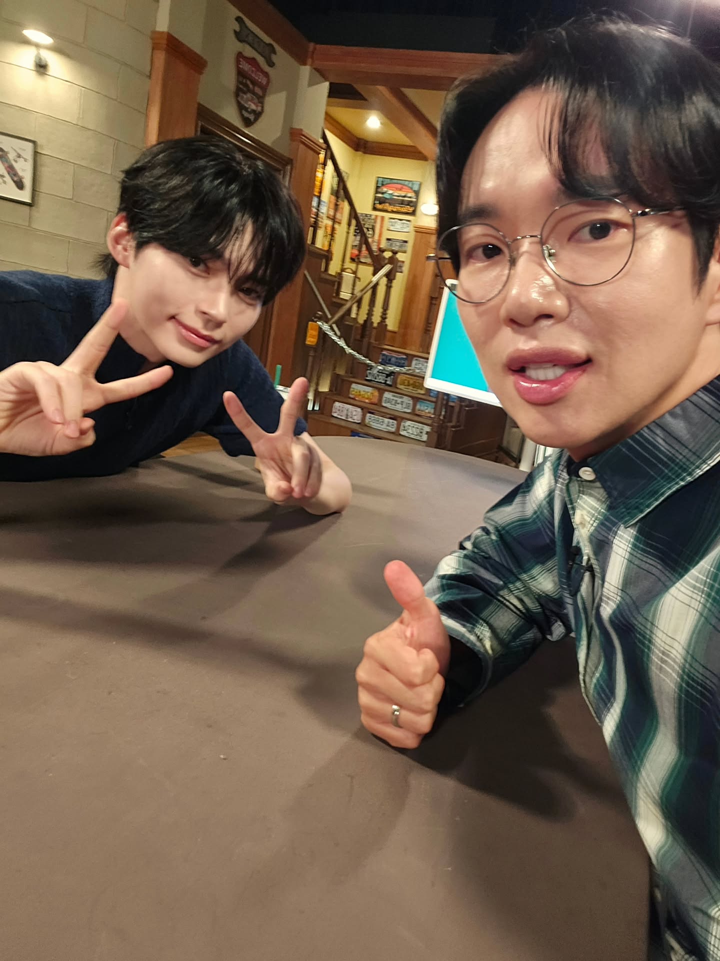 UnWbpN