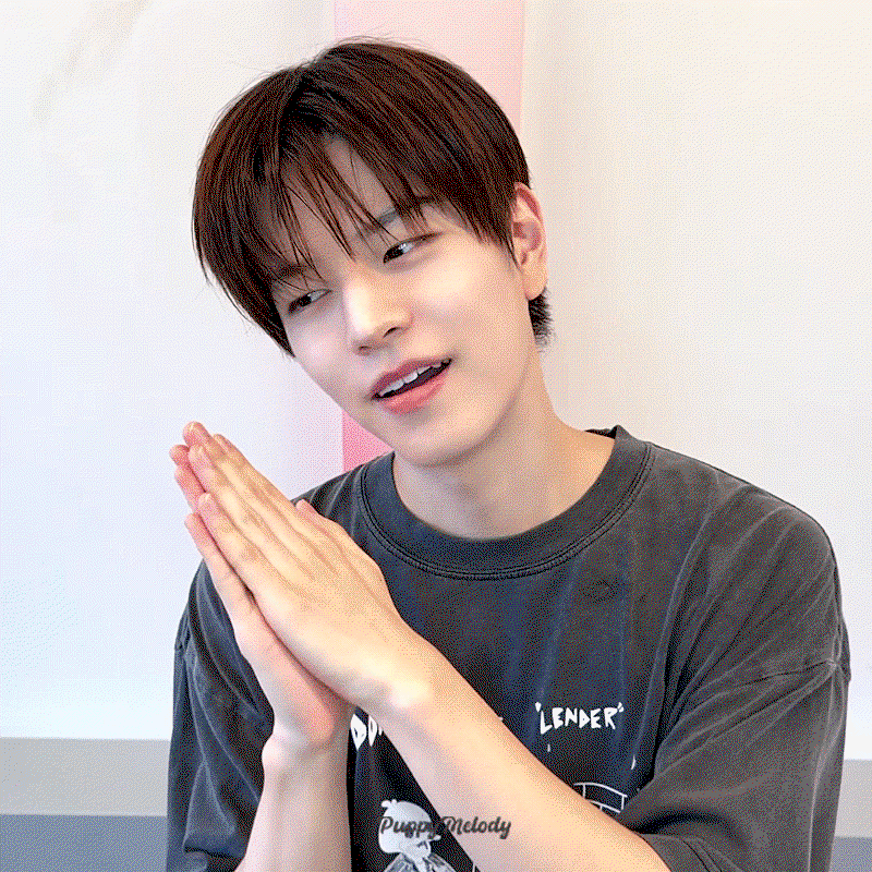 UvFEVj.gif