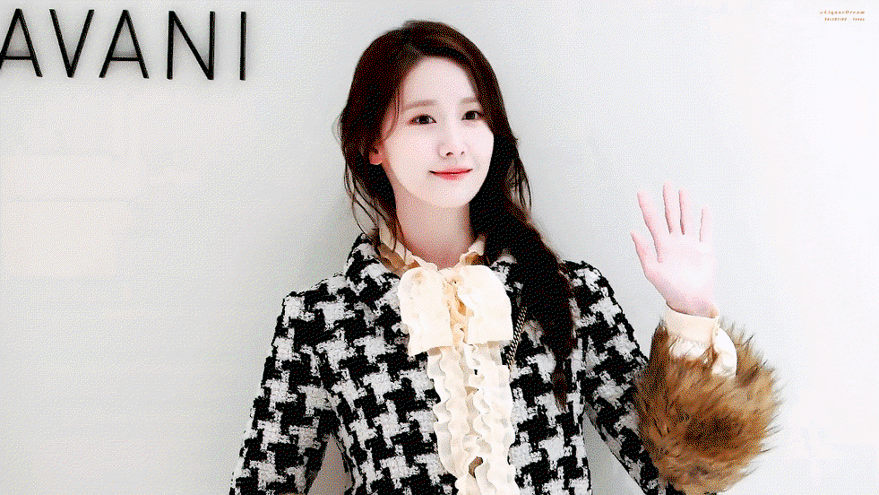 UwUiMq.gif