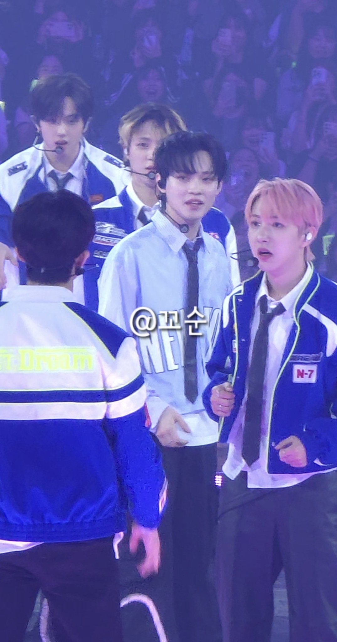 애들 단체줄넘기 실패한 표정