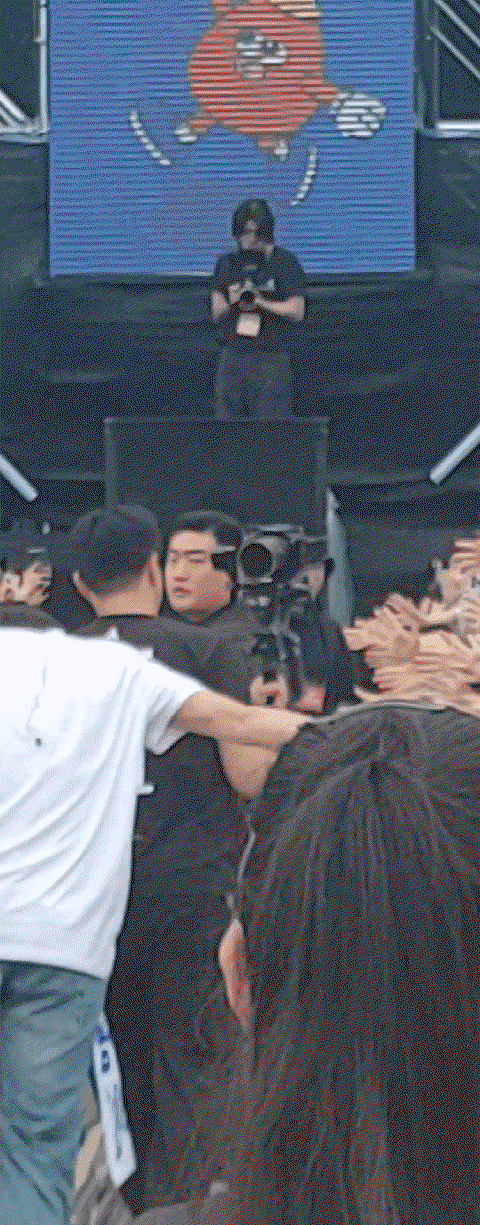 VIGJiY.gif