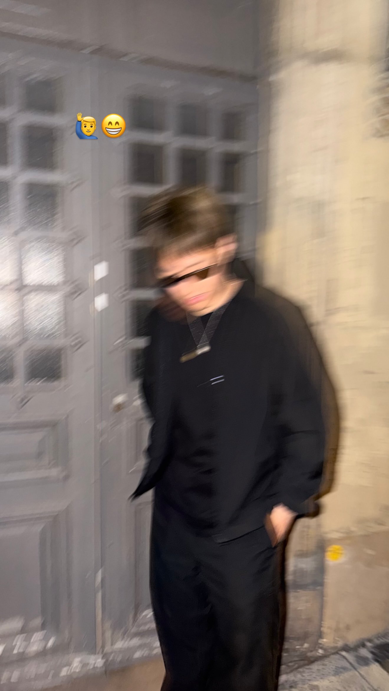 VMvdzC