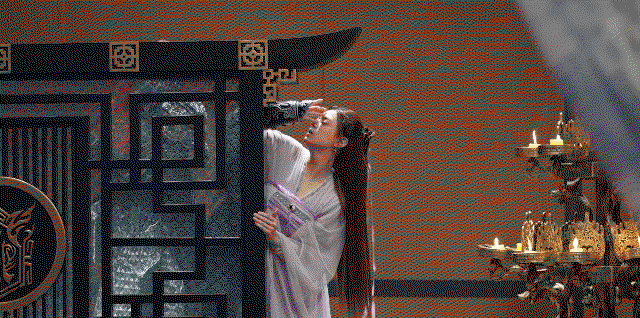 VOiRiy.gif