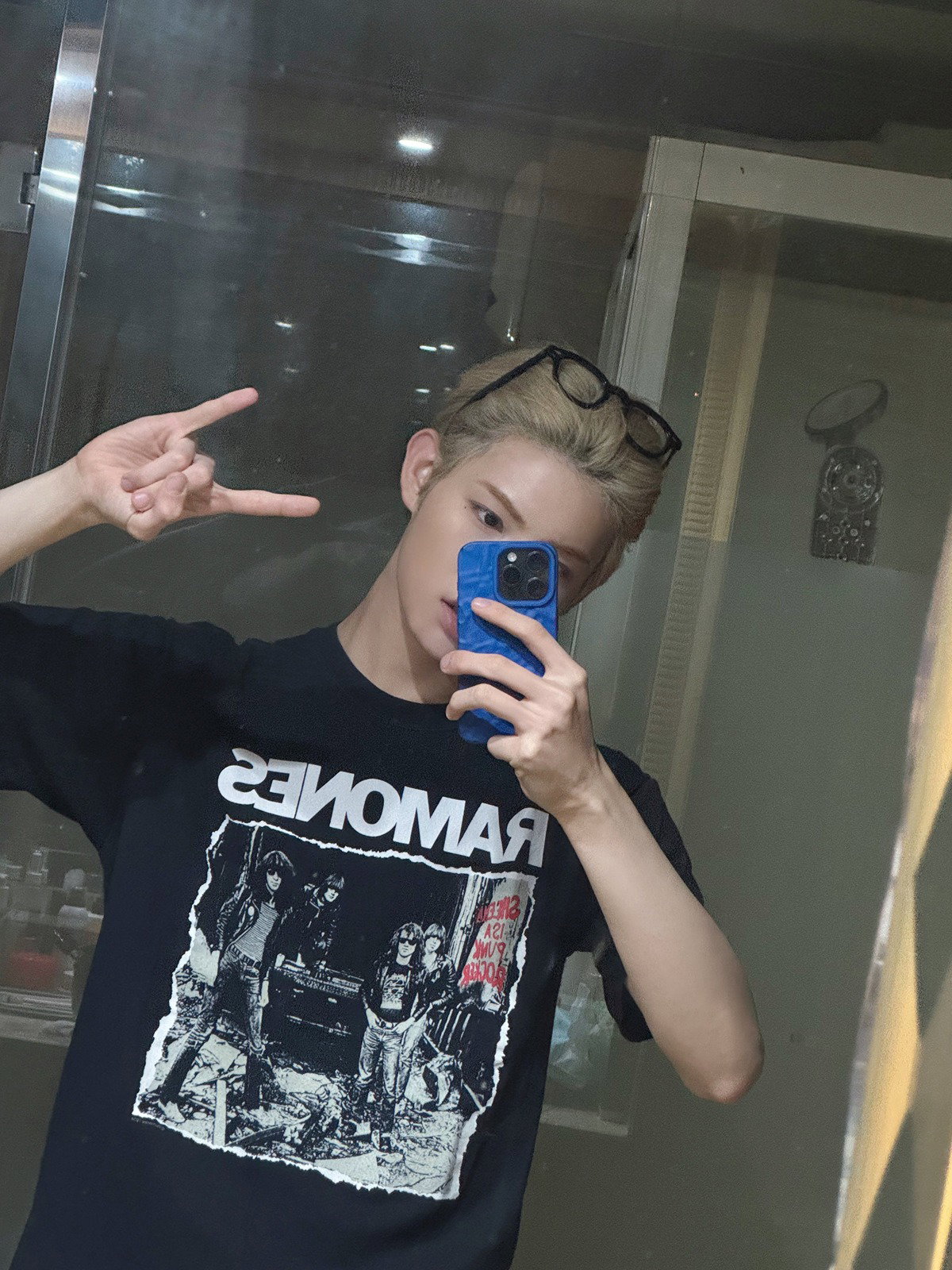 VPuvMo