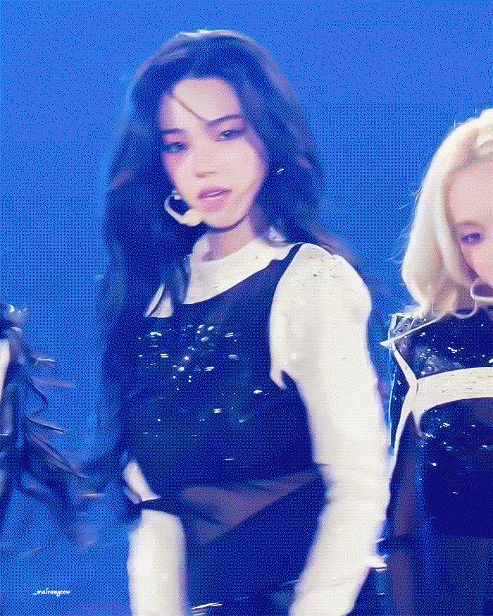 VWYZFk.gif