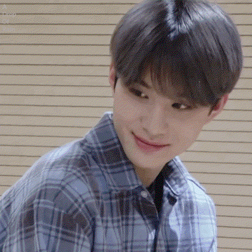 VfTbXm.gif