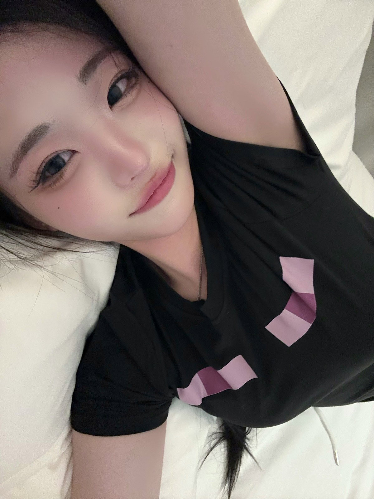 VkycmL