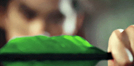 VlhZoE.gif