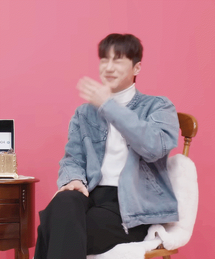 WHYKXP.gif