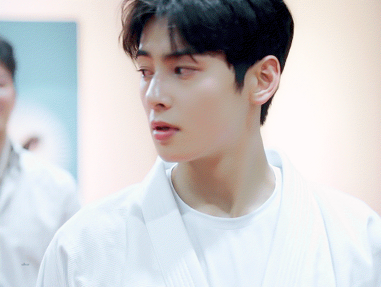 WHcpPQ.gif