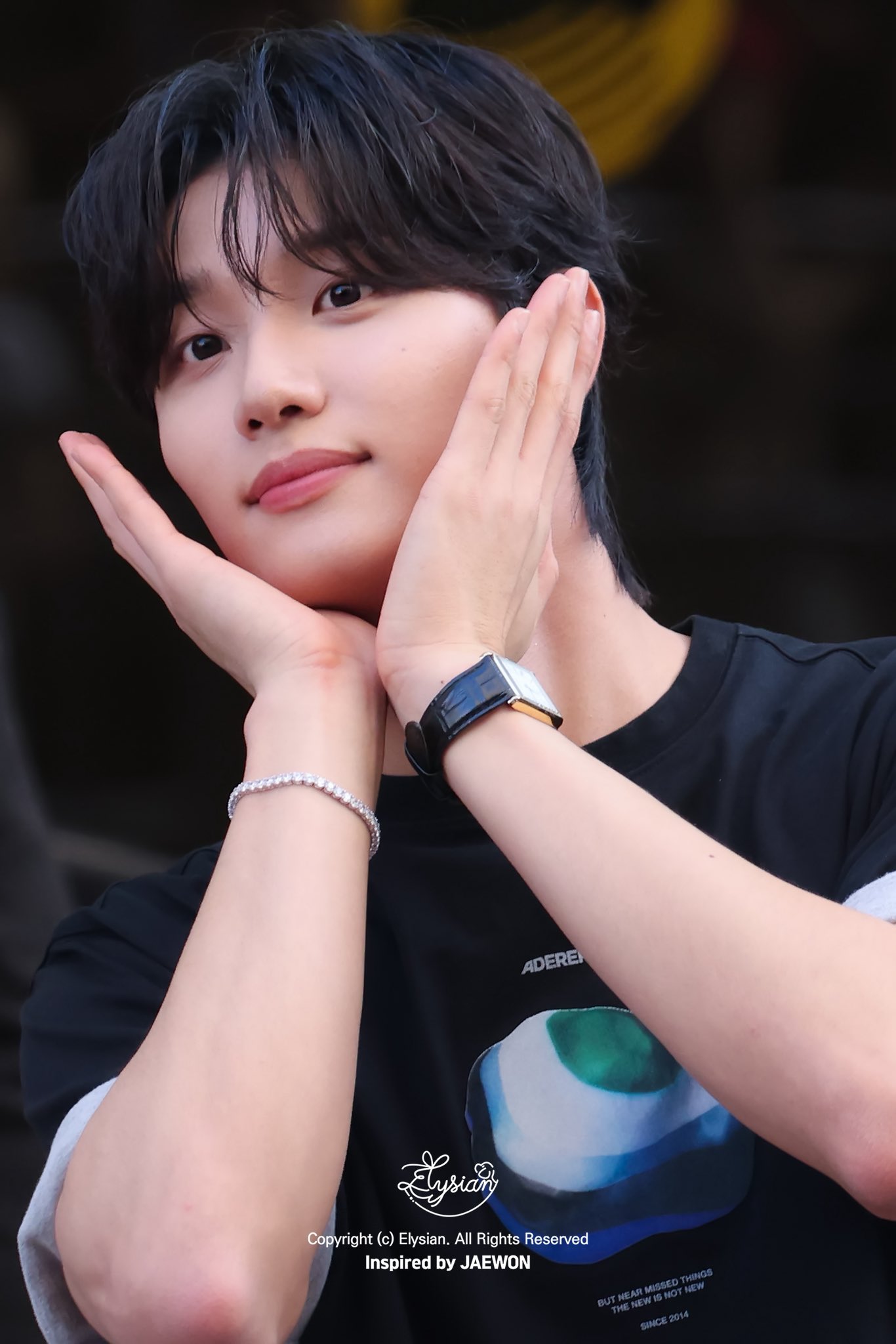 WHwrVb