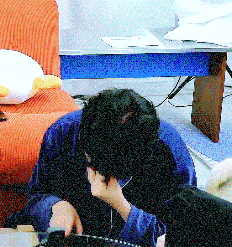 WIcJnI.gif