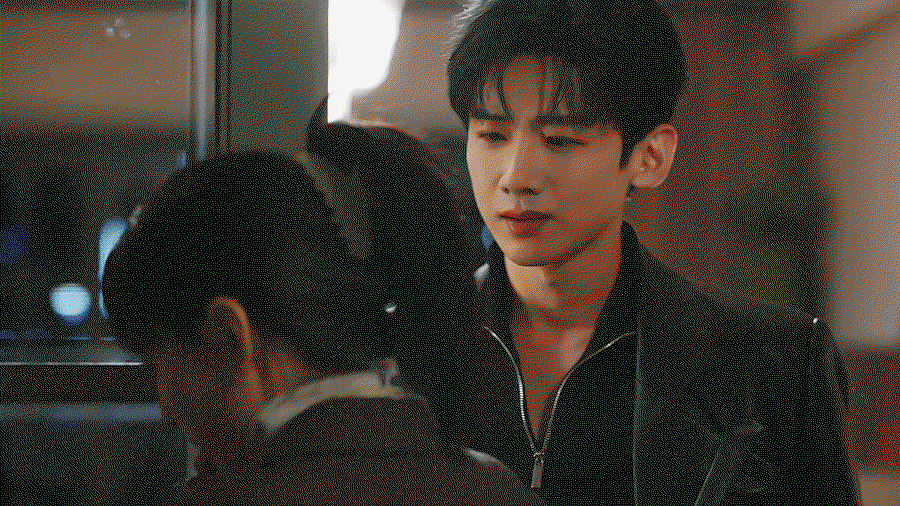 WJqKgZ.gif